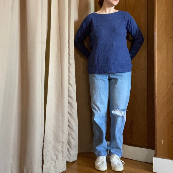 Boxy American Eagle sweater - Picture 2 of 3